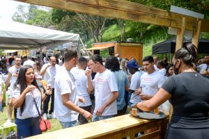 Festa Anovis, Embu-Guaçu e Laboratil