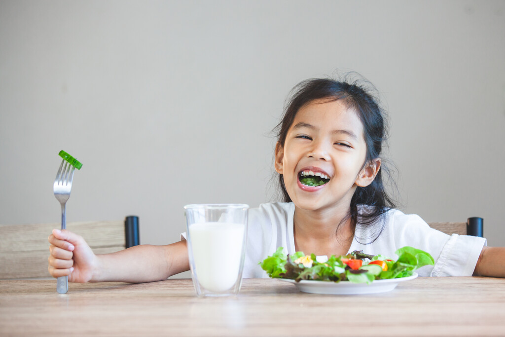 É bom dar vitamina para criança